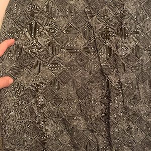 Old Navy black & white cotton sleeveless dress